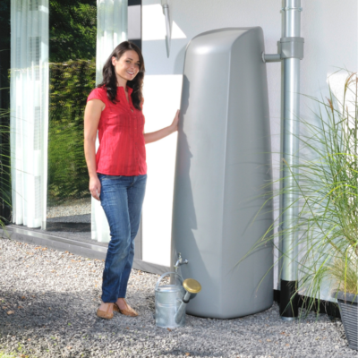 Zbiornik na deszczówkę Elegance 400l szary zamontowany